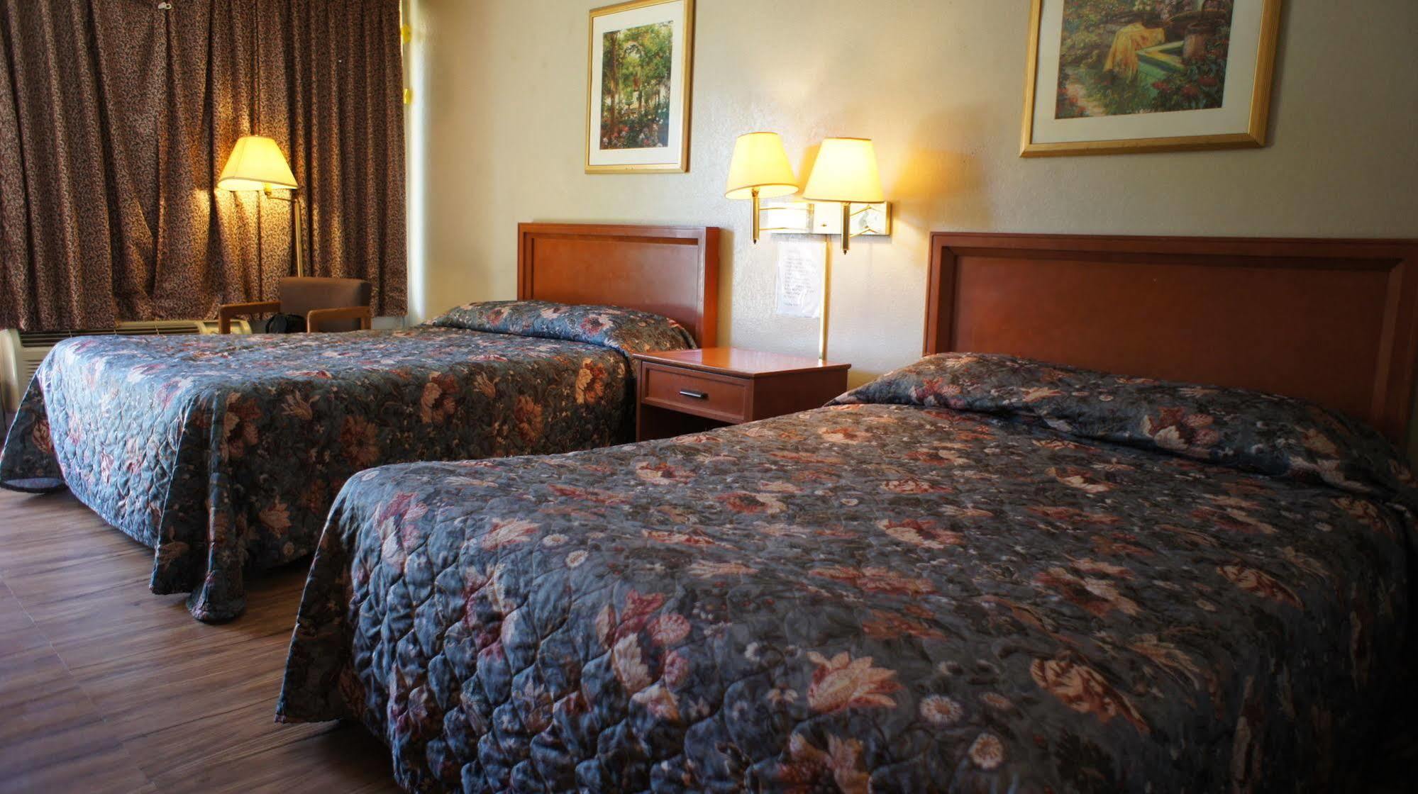 Executive Inn & Suites Orange Esterno foto